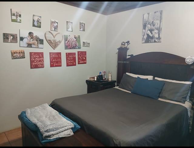 4 BEDROOM FREESTANDING FOR SALE IN SCHOEMANSVILLE